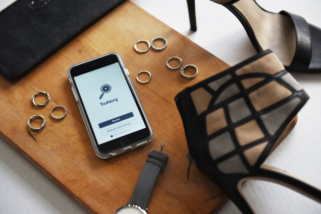 How This App Combines Fashion & Tech Perfectly